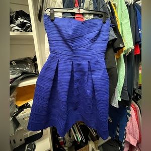 Beautiful blue bandage style dress with a heavy, quality material